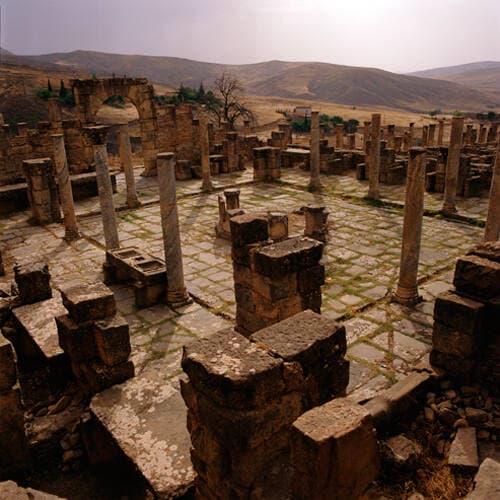 جميلة
