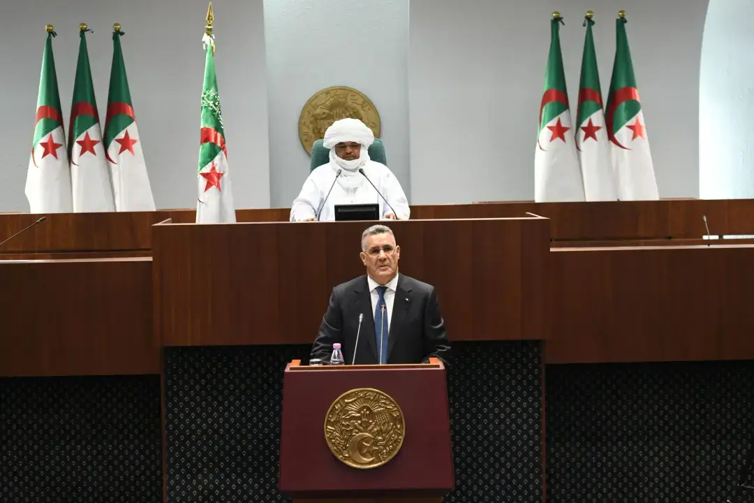 Bouzegza souligne l'importance des grands transferts dans la stratégie nationale d'alimentation en eau potable